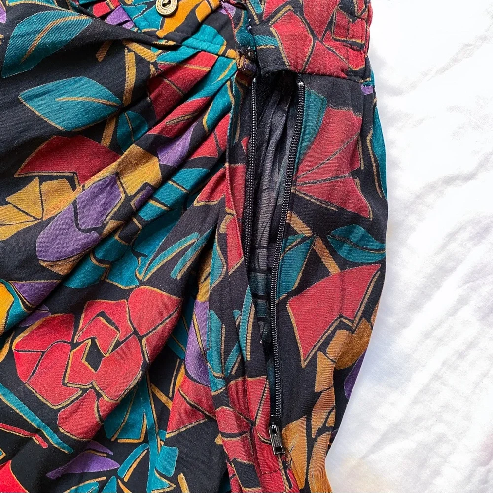 Vintage jewel-toned pleated skirt - Picture 9 of 12